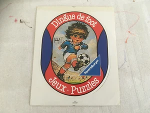 AUTOCOLLANT RAVENSBURGER JEUX PUZZLES dingue de foot  K26 - Picture 1 of 1