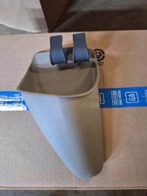 NOS RH DOOR TRASH CONTAINER 1999 2000 2001 CADILLAC SEVILLE DEVILLE  25681701 - Image 1 of 3