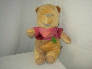 Peluche Winnie l'ourson Disney 30cm Feuille verte PCO054 - Photo 1/6