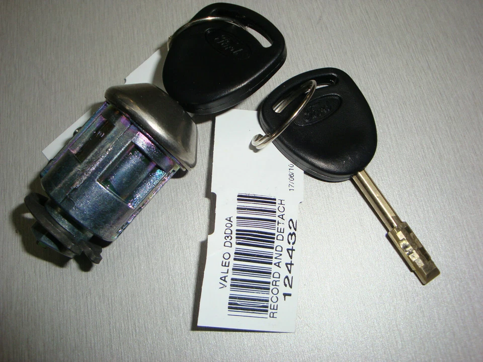 JUEGO DE BLOQUEO DE BARRIL DE ENCENDIDO ORIGINAL FORD EA EB EF EL FALCON FARMONT LTD + 2 LLAVES  Foto 1 de 1