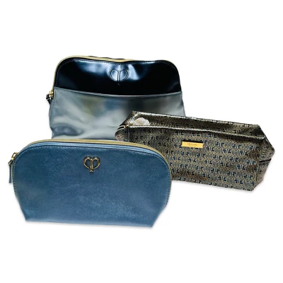 Paquete de 3 bolsas de maquillaje cosmético Cle de Peau azul brillante brillante bolsa NUEVO envío rápido Foto 1 de 4