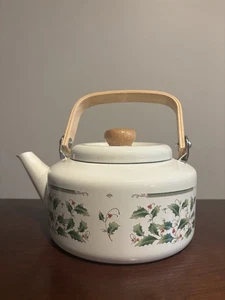 Royal Limited Holly Holiday-Holly Themed Metal Tea Kettle with Wood Handle/Knob - Picture 1 of 10