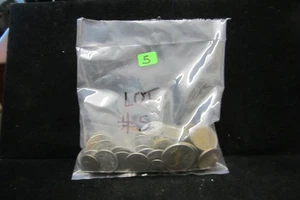 WORLD FOREIGN COIN LOT #5 - 1 POUND + - NICE MIXTURE - NO SILVER OR GOLD - Picture 1 of 3