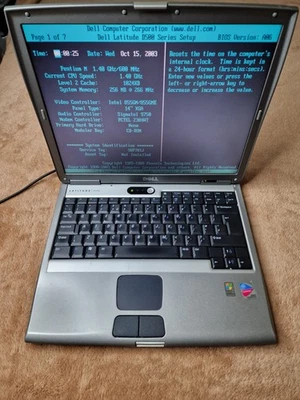 Dell Latitude D500 Laptop 14" Pentium M 1.4GHz  Missing Parts Read Description - Image 1 of 4