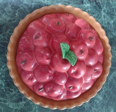 Vintage Ceramic Apple Pie Saver Dish~13" Diameter Treasure Craft® Made In USA - Image 1 of 4