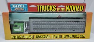 ERTL Trucks Of The World International Transtar II With Livestock Van #1424 1/64
