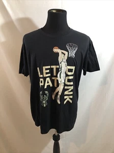 NBPA Milwaukee Bucks NBA “Let Pat Dunk” Black Short Sleeve T - Men’s XL - Picture 1 of 3