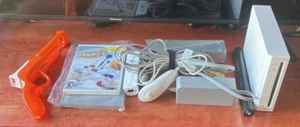 Nintendo Wii Console, controller, zapper shell & Game. ALL TESTED AND WORKING - Bild 1 von 6
