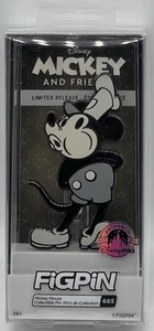 FigPin #685 exclusivo de Mickey Mouse de los parques de Disney Steamboat Willie lanzamiento limitado - Imagen 1 de 3