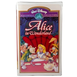 Disney's Alice in Wonderland - Masterpiece Collection - 1996 - VHS - Clamshell - Picture 1 of 4