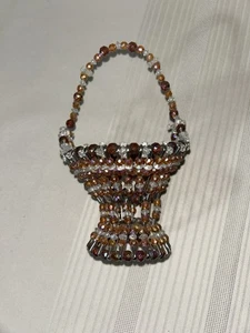 Cesta de arte artesanal vintage alfileres de seguridad cuentas arte - Imagen 1 de 4