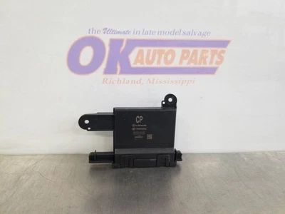 24 2024 TOYOTA COROLLA SE SEDÁN MÓDULO DE CONTROL DE TEMPERATURA 8865002L50 Foto 1 de 4