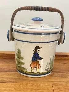 Charmant Pot Couvert en faïence de Quimper - Décor Breton - Picture 1 of 7