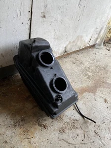 Yamaha XZ 550 RK air filter housing without vacuum - Picture 1 of 2