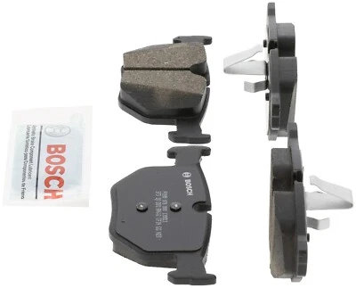 Pastillas de freno traseras de cerámica QuietCast 2009 para BMW 528i Bosch 2008-2010 Foto 1 de 4