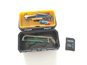 1/6 Scale Lot 31 - Toolbox - Picture 1 of 1