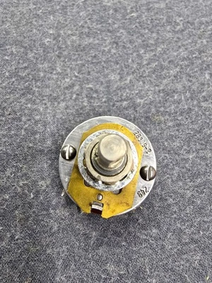 Hammarlund HQ -180 Pieza Receptor Radioaficionado - Interruptor Giratorio Apagado/Lento/Mediano/Rápido Foto 1 de 4