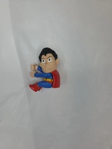 Superman Scalers von NECA 2 Zoll Mini Figur DC Comics für Kabel & Kabel - Bild 1 von 5