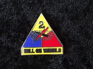 A62-13) distintivo pin statunitense cresta carro armato esercito 2nd Armored Div Hell on Wheels - Foto 1 di 2
