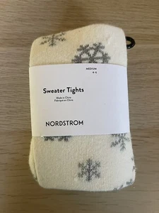 Medias Suéter Nordstrom Talla MED (4-6) Marfil con Copos de Nieve Plata Brillante - Imagen 1 de 3