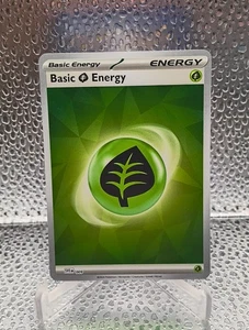 Basic Grass Energy SVE 009 Pokemon Prismatic Evolutions Reverse Holo - Picture 1 of 4