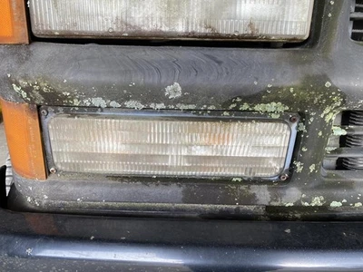 Пассажирский угловой/парковочный фонарь подходит для пикапа 94-02 CHEVROLET 3500 1882713 - Изображение 1 из 4