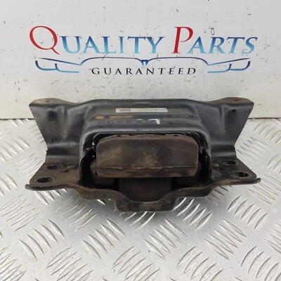 MONTAJE MOTOR VOLKSWAGEN PASSAT LADO PASAJERO IZQUIERDO 1.6 DIÉSEL B8 2016 5Q0199555R Foto 1 de 4