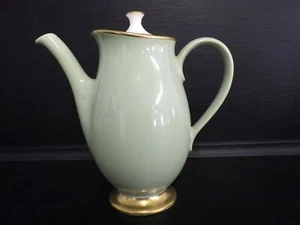 Vintage Classic Heritage Celadon Green Coffee Pot & Lid Taylor Smith & Taylor - Picture 1 of 11