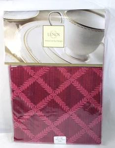 Lenox Laurel Leaf Red Burgundy Tablecloth 70" x 86” OVAL Christmas Holiday NEW - Picture 1 of 6