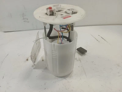 Fuel Pump from 2017 Toyota Highlander 3.5L 11890733 - Image 1 of 4