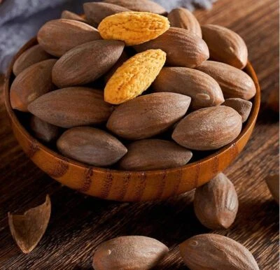 HELLOYOUNG Chinese Snacks 250g Torreya Grandis ZheJiang Specialty Chinese Torreya Nuts