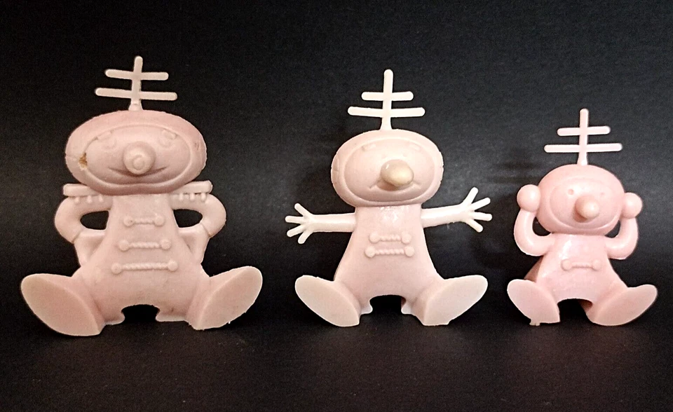 Vtg 60s NABISCO Full Set SPOON MUNCHY CRUNCHY Cereal Premium Alien Rare! PK-98 - Image 1 of 4