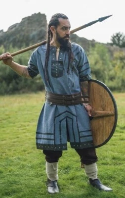 Wikinger Tunika kurzarm mit Echtleder Applikation und Nieten Blaugrau Gr. L - Bild 1 von 4