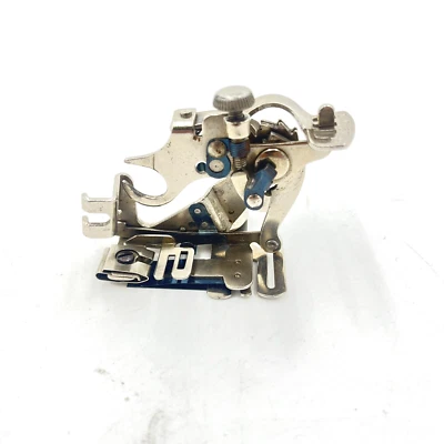 Original SINGER 120598 VOLANTE PIE DE RECOLECCIÓN caña baja puede adaptarse a otros Mfrs. Foto 1 de 4