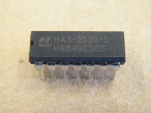 HA3-2539-5 600MHZ   OPERATIONAL AMPLIFIER HARRIS DIP14 - Imagen 1 de 1