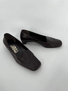 Salvatore Ferragamo Mujer Mocasines 8 Vintage Cuero Marrón Sin Cordones Gatito Tacones - Imagen 1 de 10
