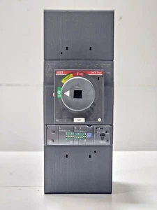 ABB TMAX XT4S 250A 3 POLE MOLDED CASE CIRCUIT BREAKER WITH EKIP E-LSIG RELAY - Picture 1 of 7