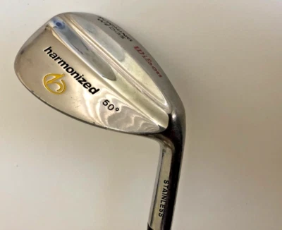 Cuña de lanzamiento Wilson Harmonized PW 50* eje de acero diestro Foto 1 de 4