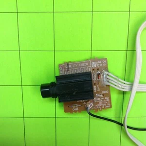 RCA RT2360B Stereo Amplifier Headphone Jack Port Jack IO Board 552311E - Picture 1 of 5