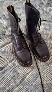 Dr Martens Made in England UK10 - Picture 1 of 7