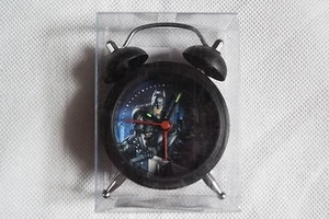 Batman The Dark Knight Accovacciato Mini Sveglia Nuovo Ufficiale Scatola Film - Picture 1 of 3