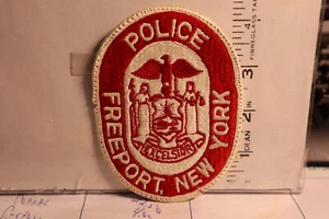 police patch  FREEPORT POLICE NEW YORK NO COLOR CREST - Picture 1 of 1