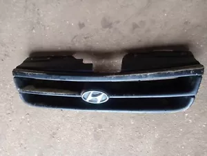 1992 1993 1994 Hyundai Excel Hatchback Front Grill Grille 0444N Black OEM - Foto 1 di 9