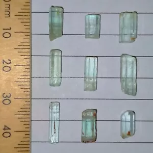 Raw Beryl mini gems pale Emerald bluish green crystals 12.7ct Australian Stock - Picture 1 of 6