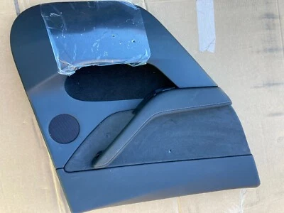 PANEL PUERTA TRASERA IZQUIERDA TESLA MODELO Y MONTAJE GEN2 2020-2023 1997296-00-A pinchazo Foto 1 de 4