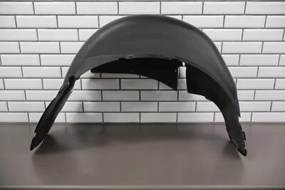 03-06 Chevy SSR RH Guardabarros Interior Derecho Trasero Forro Foto 1 de 4