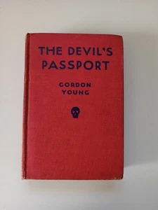 The Devil's Passport Gordon Young Hardcover  1942 Mystery - Imagen 1 de 24