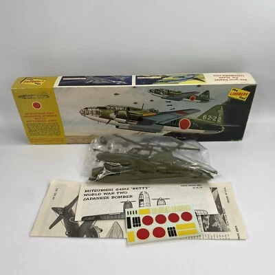VTG Lindberg Line Mitsubishi G4M2 "Betty" WW2 Bomber Model 1/72 Scale 576:200 - Image 1 of 4