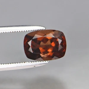 Excellent 2.55 Cts VS Cushion Natural Tourmaline Gemstone - Foto 1 di 5