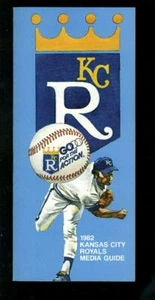 Baseball Media Press Guide Kansas City Royals 1982 George Brett HOF - Picture 1 of 1
